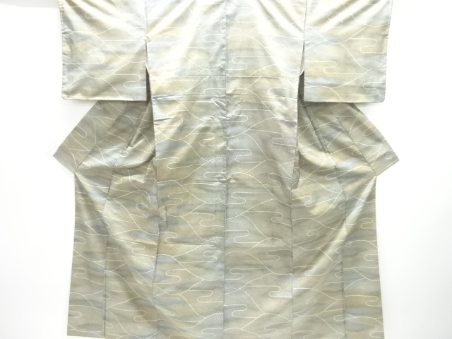 JAPANESE KIMONO / OSHIMA TSUMUGI / CLASSICAL PATTERN